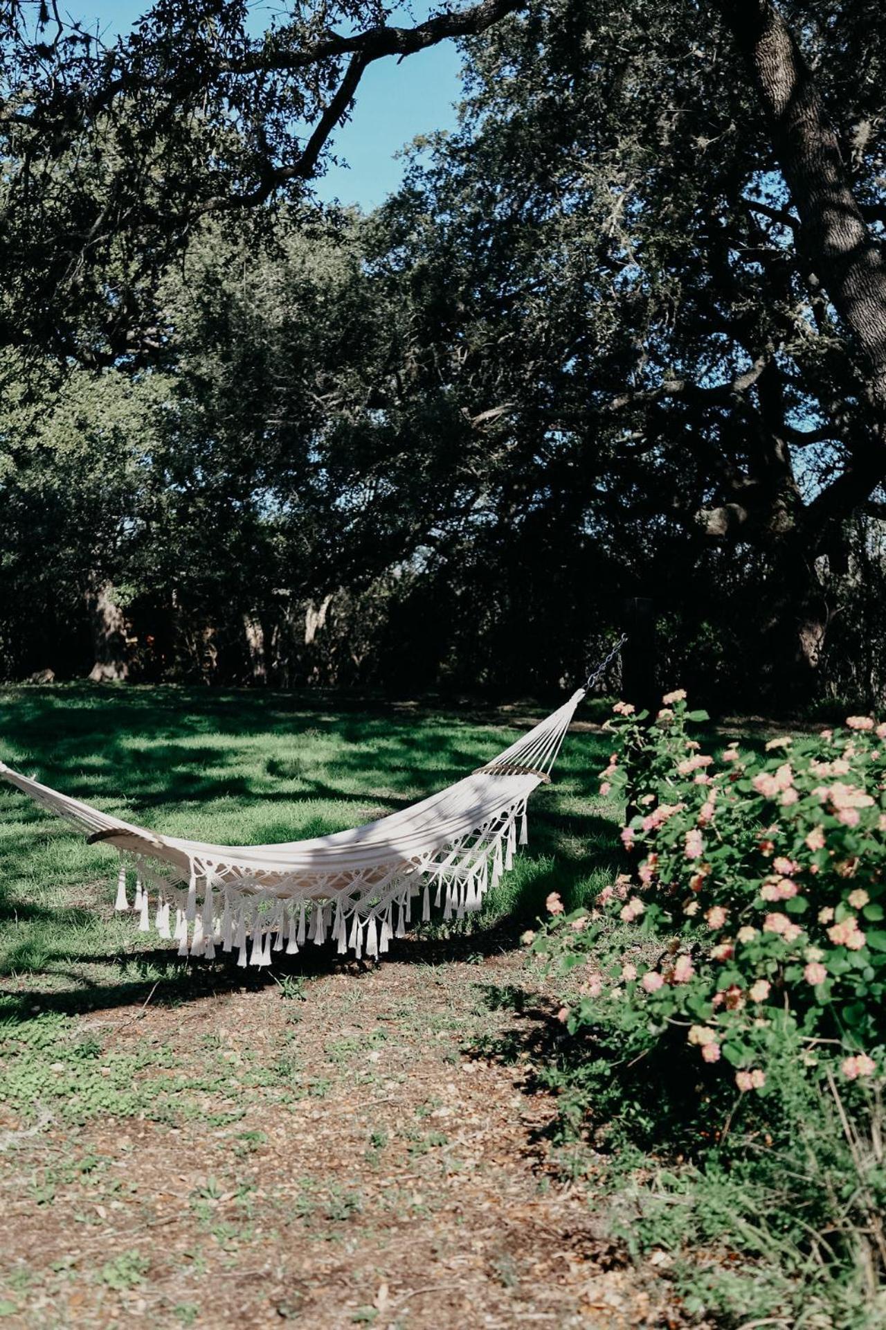 The Maverick: A-Frame W/ Hammock And Tree Top View New Braunfels Exterior photo