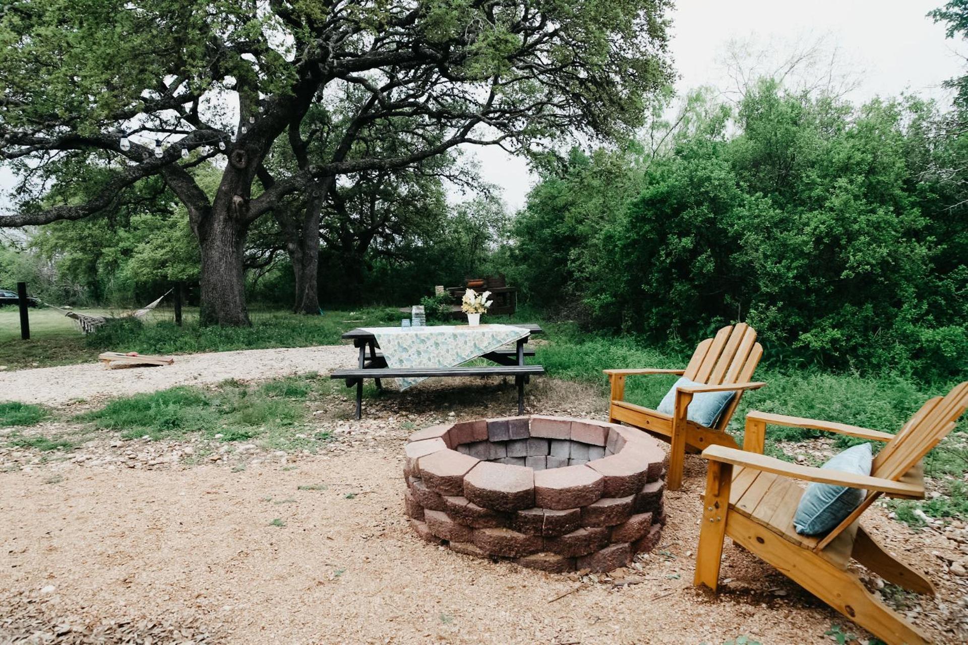 The Maverick: A-Frame W/ Hammock And Tree Top View New Braunfels Exterior photo